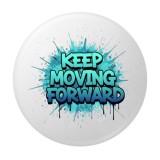 Cumpara ieftin Insigna rotunda Keep Moving Forward, 58 mm, fundal alb, design splash albastru-turcoaz, ac metalic