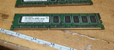 Ram PC Elpida 2GB DDR3 PC3-8500E-7-10-EP EBJ21EE8BAFA-AE-E foto