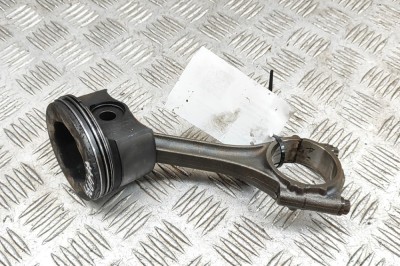Piston VW PASSAT Variant B8 3G5 2021 OEM: 05L105401,05L107065T 30746509 foto