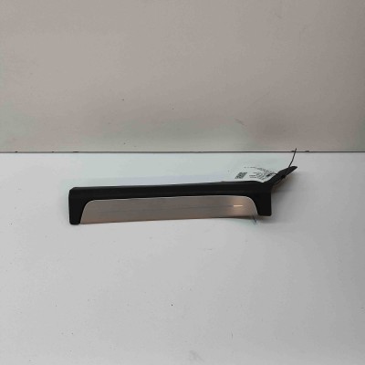 Ornament prag dreapta spate INFINITI FX 2005 OEM: 76898-CG000 foto