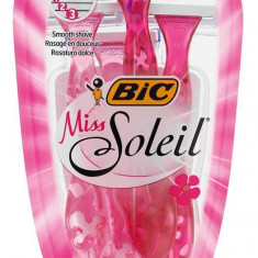 Bic Aparat De Ras Dispozabil Pentru Femei Miss Soleil Pink Cu 3 Lame Pachet 4 Bucati 197688