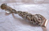CLESTE ZAHAR ARGINTAT PLACAT CU ARGINT DECOR CU TRANDAFIRI 9 CM