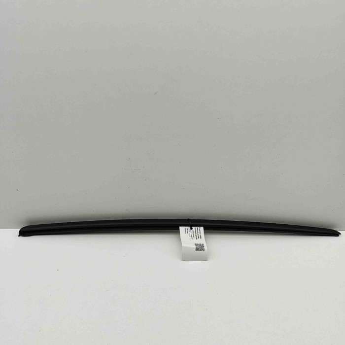 Ornament vertical parbriz dreapta AUDI A5 F53 2019 OEM: 8W6854328B