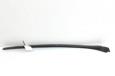 Ornament vertical parbriz st&amp;acirc;nga MERCEDES-BENZ E T-Model S212 2010 OEM: A2126900982 | 25205777 foto