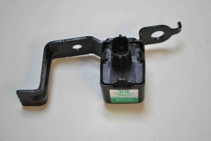 Senzor de impact lateral dreapta LEXUS RX _U3_ 2007 OEM: 187600-5920 | 2555272