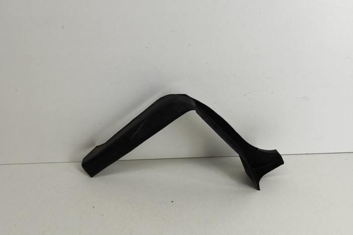 Ornament picurator haion st&acirc;nga ASTON MARTIN DB7 Coupe 1995 OEM: 61-83694 26537961