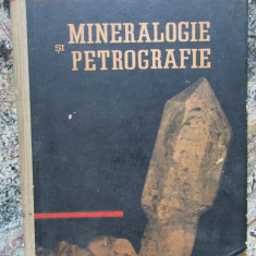 Mineralogie si petrografie-curs-V.Manilici