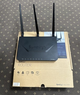 Router Wireless Synology RT1900AC, Dual Band AC, 4 x 10/100/1000 Mbps, USB foto