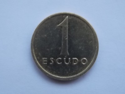 1 ESCUDO 1982 PORTUGALIA foto