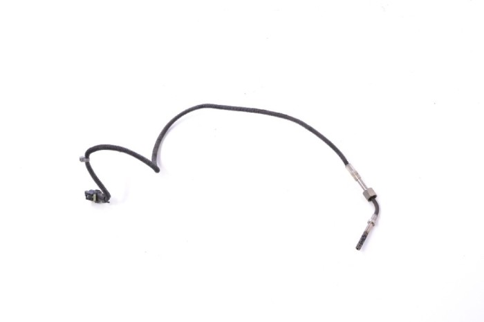 Senzor de temperatură MERCEDES-BENZ GLA X156 2017 OEM: A0009057004 11518951