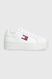 Tommy Jeans sneakers din piele TJW FLATFORM ESS culoarea alb, EN0EN02518