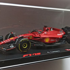 Macheta Ferrari F1-75 Charles Leclerc cu pilot Formula 1 2022- Bburago 1/43 F1