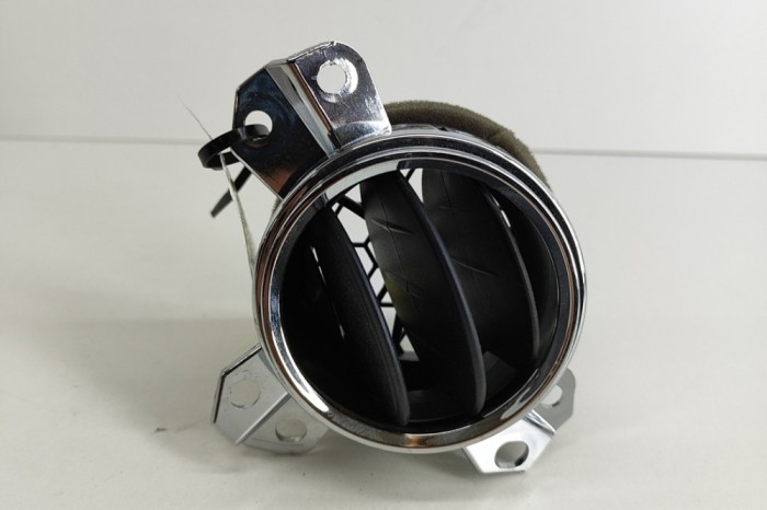 Gura de ventilație planșa de bord JEEP COMPASS MK49 2011 OEM: 1JW481DVAC 22902082