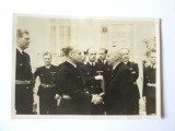 Raritate! Foto document 145 x 102 mm cu ministrul nazist de externe Joachim Von Ribbentrop si premierul ungar Dome Sztojay 1944
