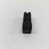 USB TOYOTA RAV 4 V A5, H5 2019 OEM: 86190-42030 | 31986168