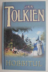 Hobbitul ? J. R. R. Tolkien foto