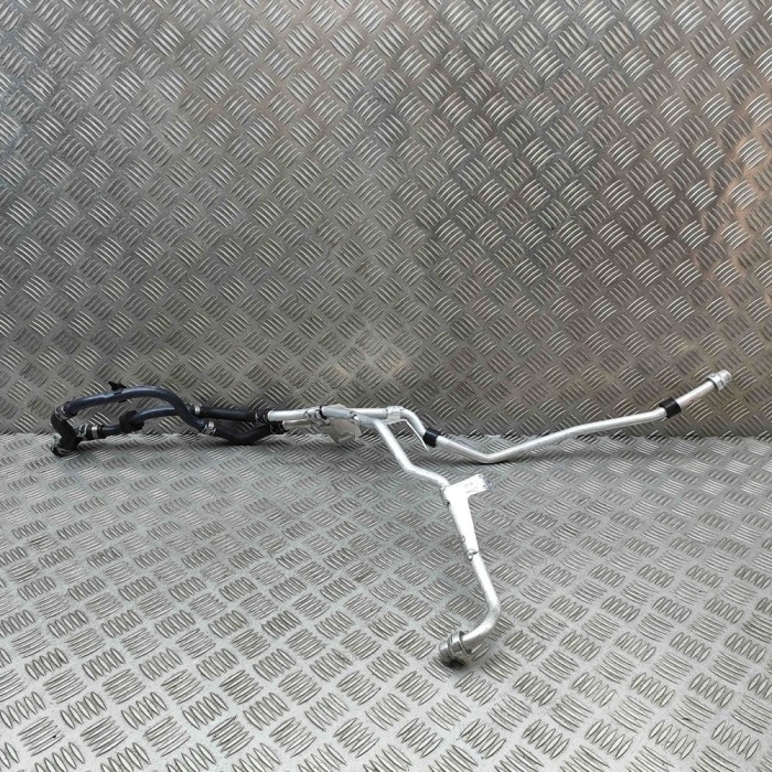 Furtun de lichid de răcire VW TAYRON R41 2024 OEM: 5QT819885 32380321