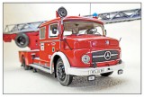 Macheta pompieri Mercedes-Benz 1113 1:43 Minichamps