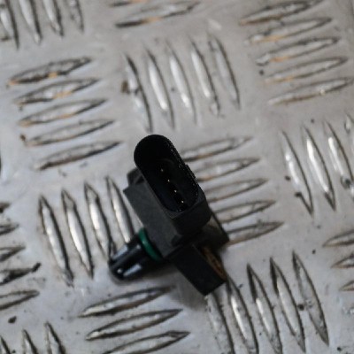 Senzor MAP AUDI Q7 4L 2011 OEM: 0281002401038906051C 2402584 foto