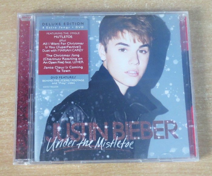 Justin Bieber - Under The Mistletoe (Deluxe Edition) CD+DVD