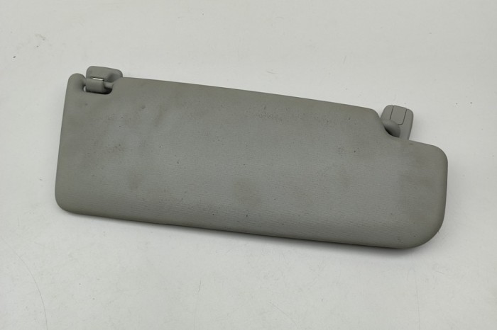 Parasolar st&acirc;nga VW PASSAT Variant B7 365 2012 OEM: 1K0857551N | 31045172