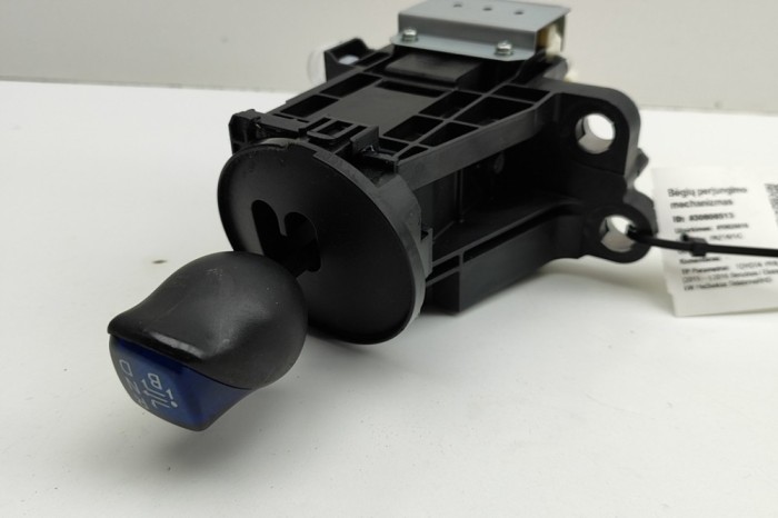 Timonerie cutie de viteze TOYOTA PRIUS _W5_ 2016 OEM: Hatchback | 30808513