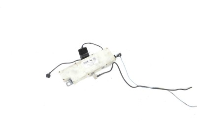 Amplificator de antena JAGUAR S-TYPE X200 2004 OEM: 2R83-18C847-BC foto