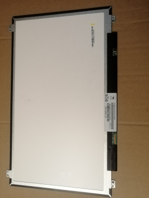 Lenovo IdeaPad 330-17ast 320-17ISK 17IKB NT173WDM-N21 30 pini Slim Led 17.3 inch foto