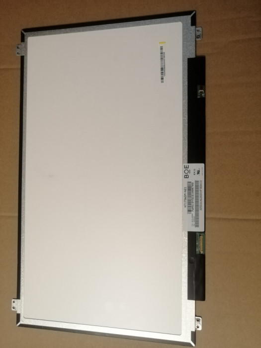 Lenovo IdeaPad 330-17ast 320-17ISK 17IKB NT173WDM-N21 30 pini Slim Led 17.3 inch