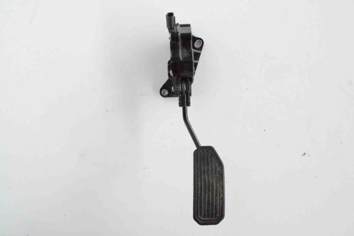 Pedala de accelerație LEXUS RX _L1_ 2010 OEM: 78110-33010 1638533