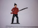 Bnk jc Britains LTD - figurina - militar 16 East Kent Regiment - metalic