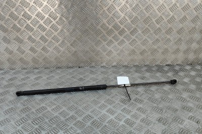 Amortizor capota dreapta față VW PASSAT B8 3G2 2018 OEM: 3G0823359A 29794185 foto