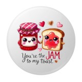 Cumpara ieftin Insigna rotunda metalica You re the JAM to my toast, model dulceata si felie de paine, 58 mm