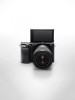 Kit Sony Alpha A6400 Mirrorless, 24.2MP, 4K, ISO 32000, Obiectiv 16-50mm, Wi-Fi, Bluetooth, Ecran rabatabil, Negru