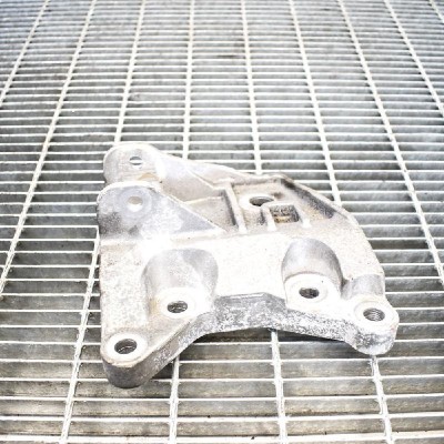 Suport motor st&amp;acirc;nga LAND ROVER RANGE ROVER EVOQUE L538 2016 OEM: GJ32-6P096-AE 3284049 foto