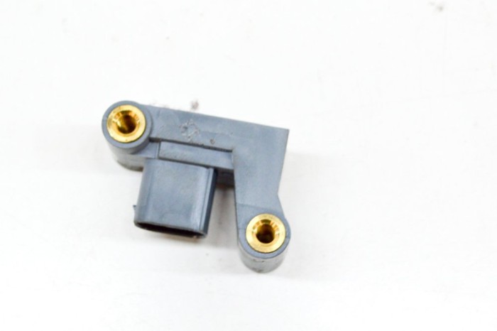Senzor de impact lateral st&acirc;nga MINI COUNTRYMAN R60 2012 OEM: 609790100A,1718240 13705841
