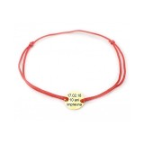 Bratara din snur rosu cu banut argint suflat cu AUR de 16 mm gravat cu textul tau.