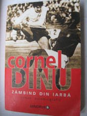 Dinamo Bucuresti - carte de sport (Cornel Dinu - Zambind din iarba) foto