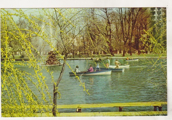 bnk cp Bucuresti - Vedere din Gradina Cismigiu - circulata