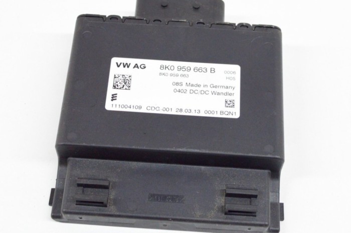 Unitate de control tensiune AUDI A5 8T3 2013 OEM: 111004109,8K0959663,8K0959663B | 15989821