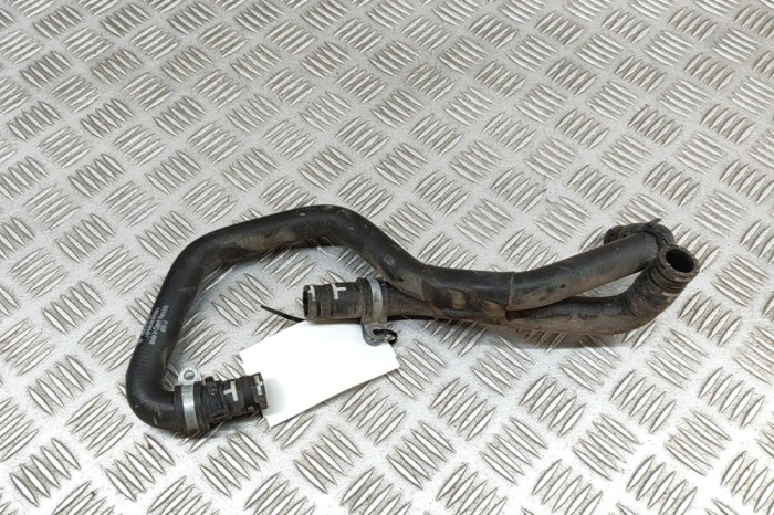 Furtun de lichid de răcire PORSCHE MACAN 95B 2015 OEM: 95B819337,95B.819.337 27404334