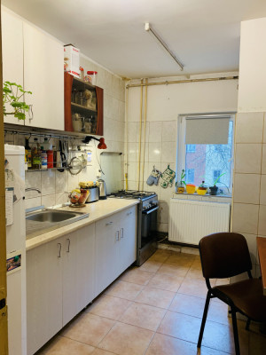 Vand apartament 2 camere Manastur foto