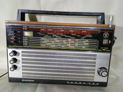 Aparat radio OKEAN 209 foto