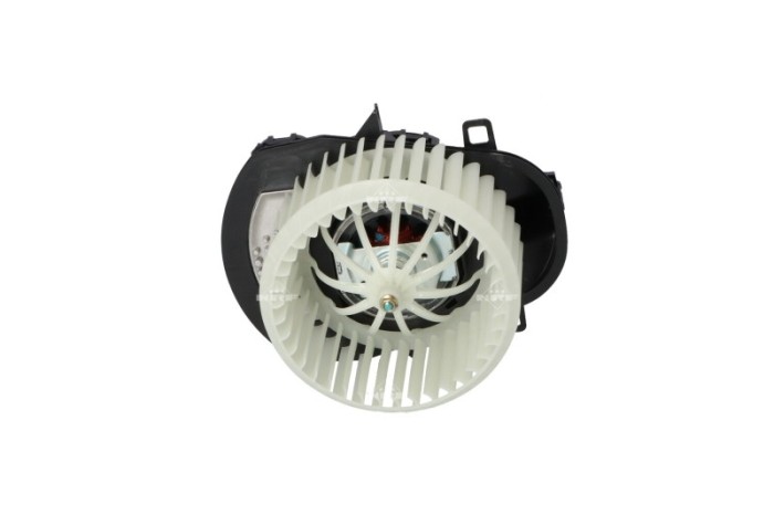 NRF 34257 Ventilator, habitaclu