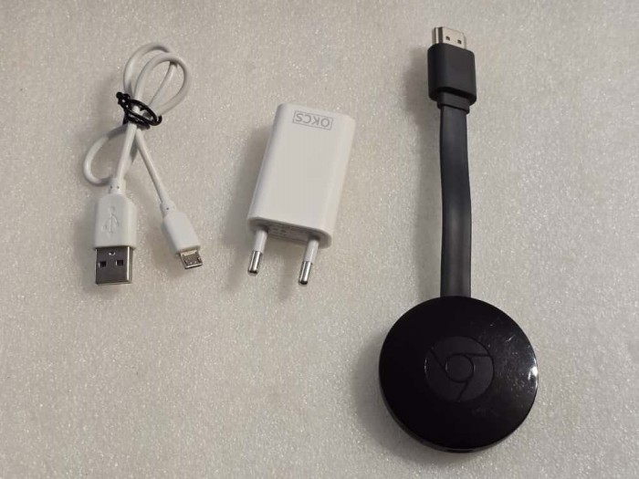Chromecast Google 2nd Gen. Model NC2-6A5, HDMI Black 1080p Streaming