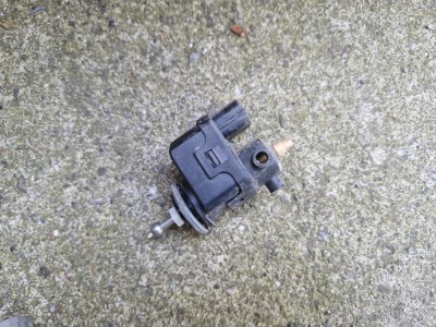 Motoraș far Mazda 2 foto