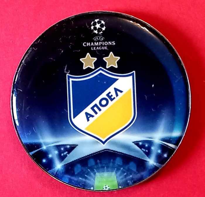 Magnet (frigider) fotbal - FC APOEL NICOSIA (Cipru)