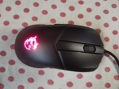 Mouse Gaming MSI Clutch GM41 Lightweight. foto