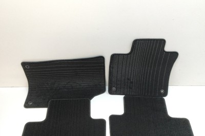 Set covorașe VOLVO XC90 II 2018 OEM: 32262186 | 29178580 foto