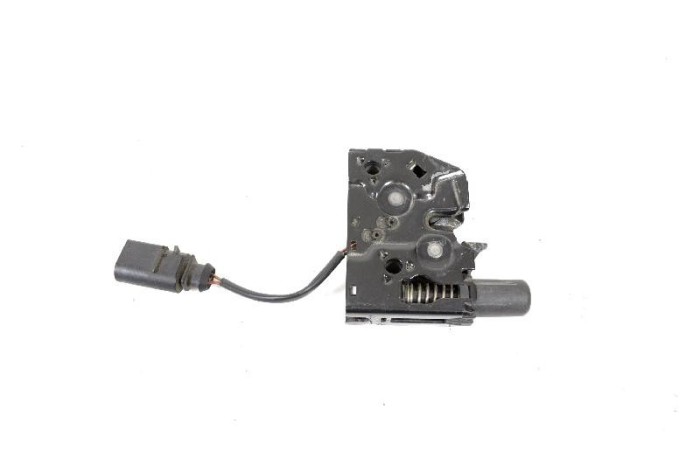 &Icirc;ncuietoare capota dreapta VW POLO 6R, 6C 2014 OEM: 8X0823509B 2893047